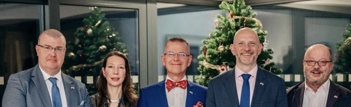 Christmas Mixer